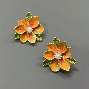 flower earrings M219